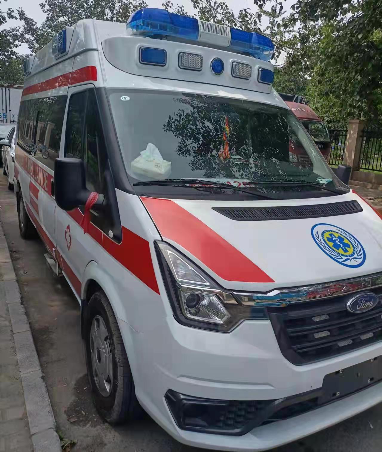 黔东南救护车转院